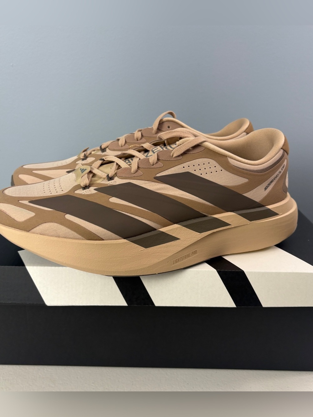 Adidas Adizero EVO SL EXO Suede Sneaker Running Shoes Beige KI2685 Men's Sz - Picture 3 of 9